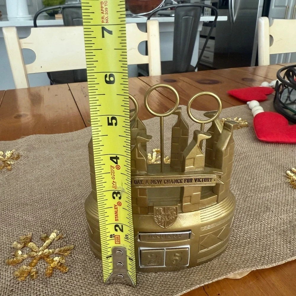 Harry Potter™ Quidditch™ Pitch Perpetual Calendar for Office/Home. NEW